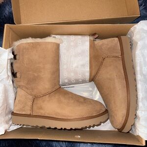 Tan UGG Bailey Bow Il boots
